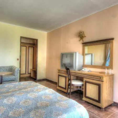 Andalucia 엘레니테