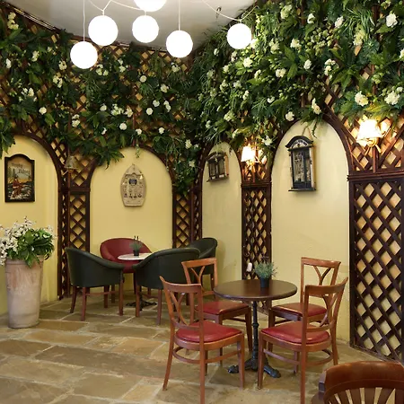 Andalucia Complex Elenite