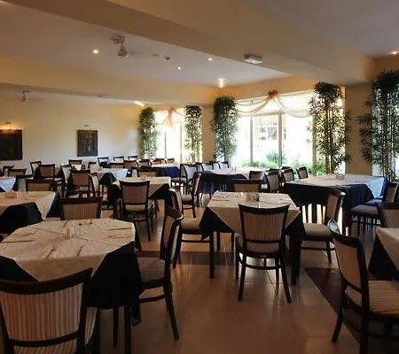Andalucia Complex 3*