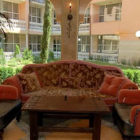 Andalucia Complex 3*